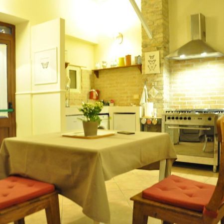 بيسكارا Bed And Breakfast Piazza Mercato المظهر الخارجي الصورة