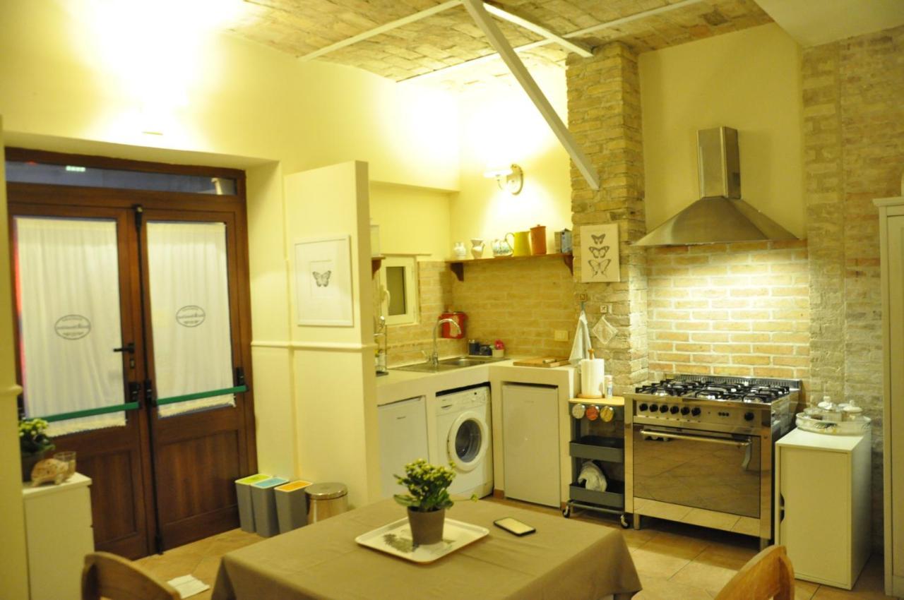 بيسكارا Bed And Breakfast Piazza Mercato المظهر الخارجي الصورة