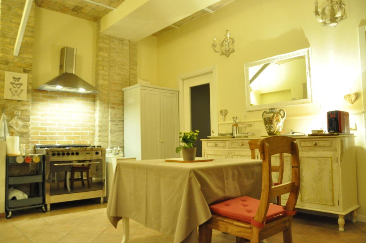 بيسكارا Bed And Breakfast Piazza Mercato المظهر الخارجي الصورة